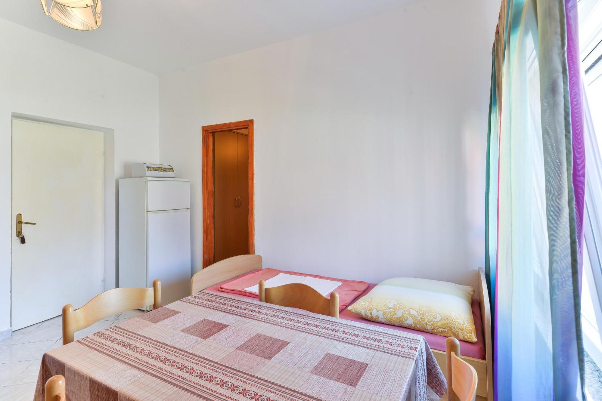 Apartments With A Parking Space Nin, Zadar - 19555 Rom bilde